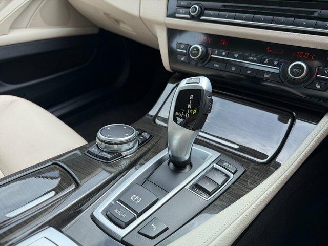 BMW 5 Series 3.0 530D Luxury Saloon Euro 6 Ss Grey #3