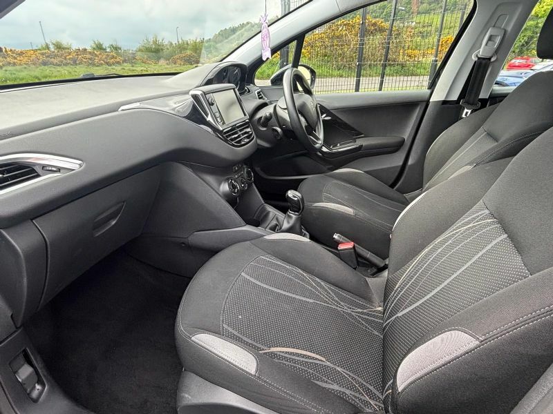 Peugeot 208 Active Hdi YS14YRY Black #4