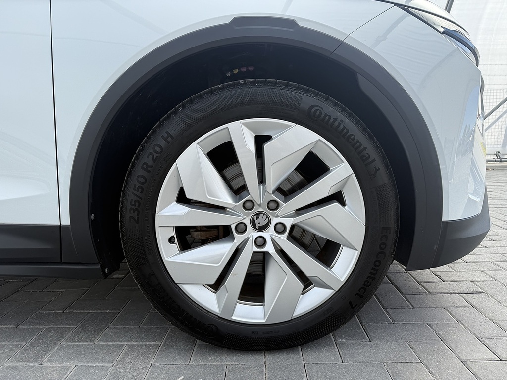 Skoda Elroq 60 Se L SW75BGK White #6