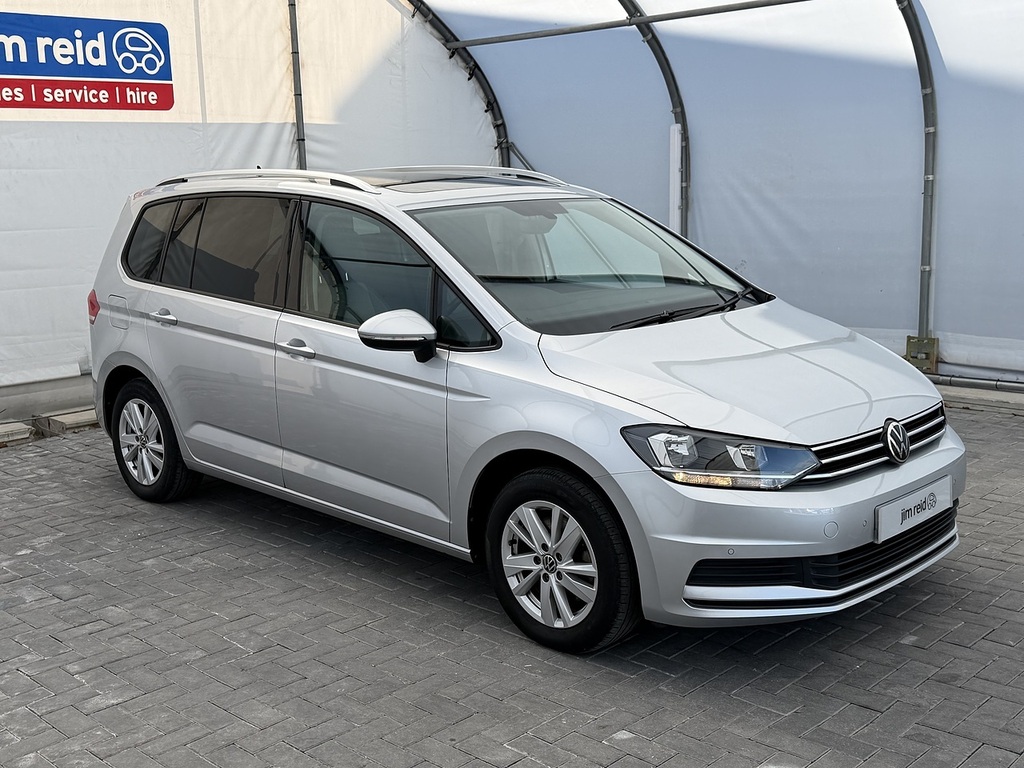 Volkswagen Touran Tsi Evo Se Family Silver #2
