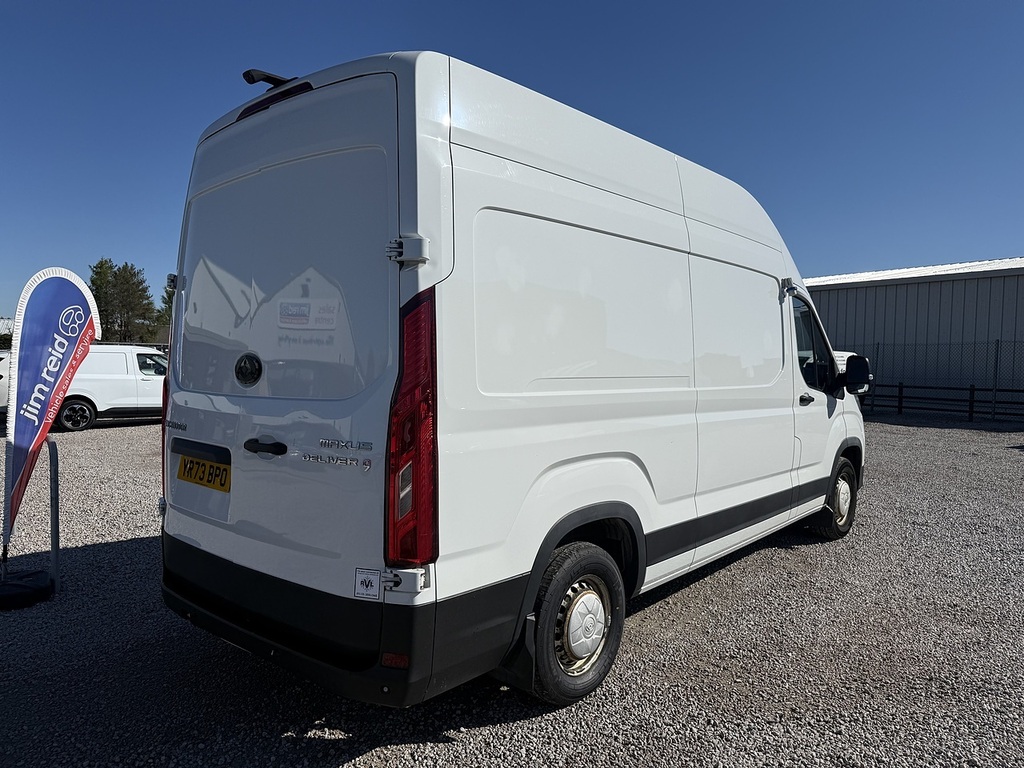 Maxus Deliver 9 D20 YR73BPO White #5