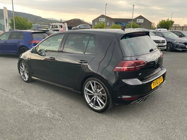 Volkswagen Golf 2.0 Tsi Bluemotion Tech R Hatchback Dsg RV16EFX Black #4