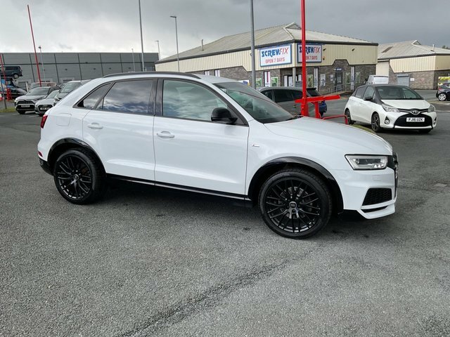 Audi Q3 2.0 Tdi Black Edition Suv Quattr YK66NFB Black #2