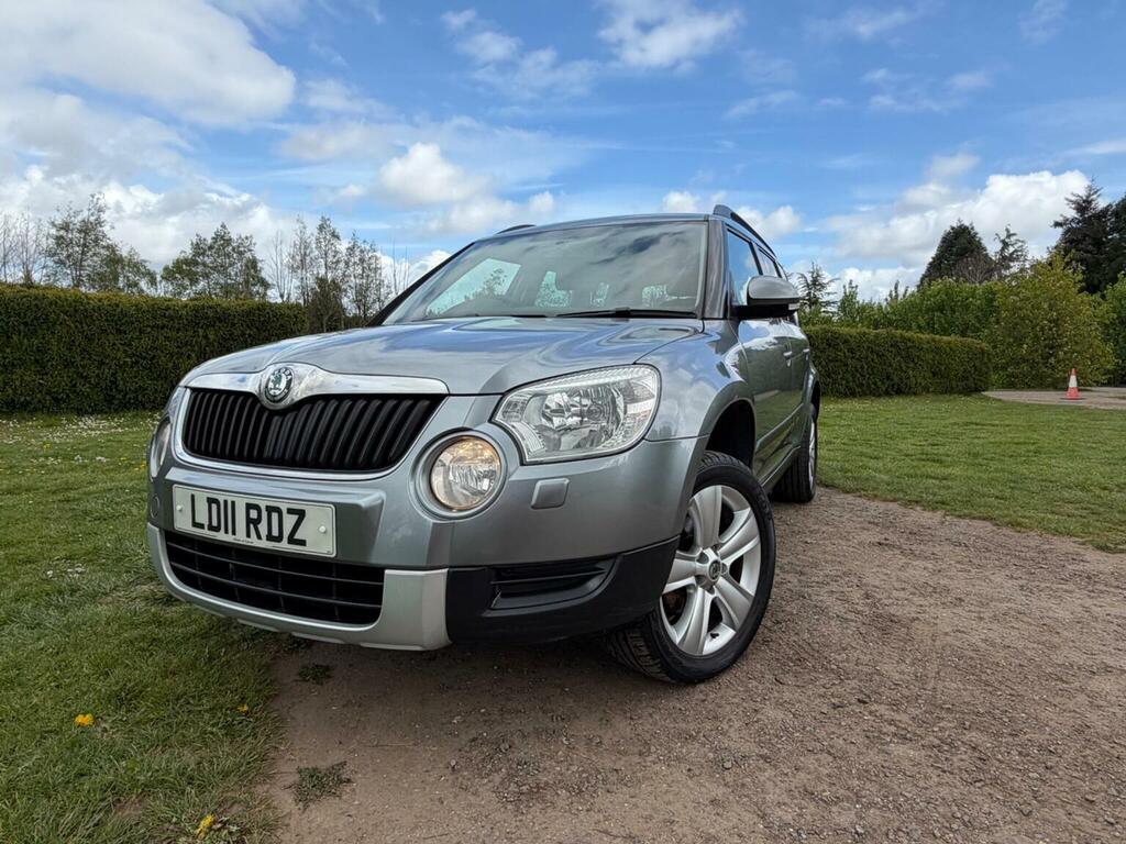 Skoda Yeti Suv 2.0 Tdi Se Dsg 4Wd Euro 5 201111 Grey #6