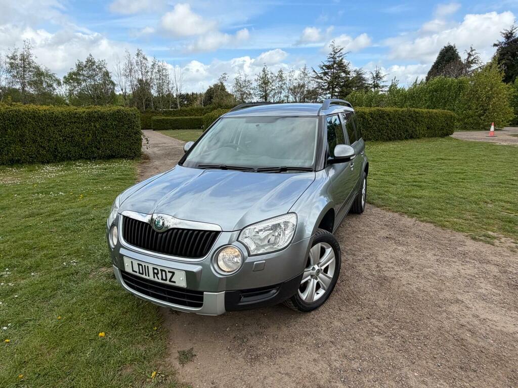 Skoda Yeti Suv 2.0 Tdi Se Dsg 4Wd Euro 5 201111 Grey #5