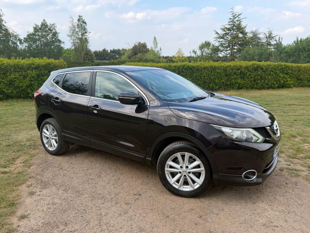 Nissan Qashqai Suv 1.2 Dig-t Acenta Premium 2Wd Euro 5 Ss Black