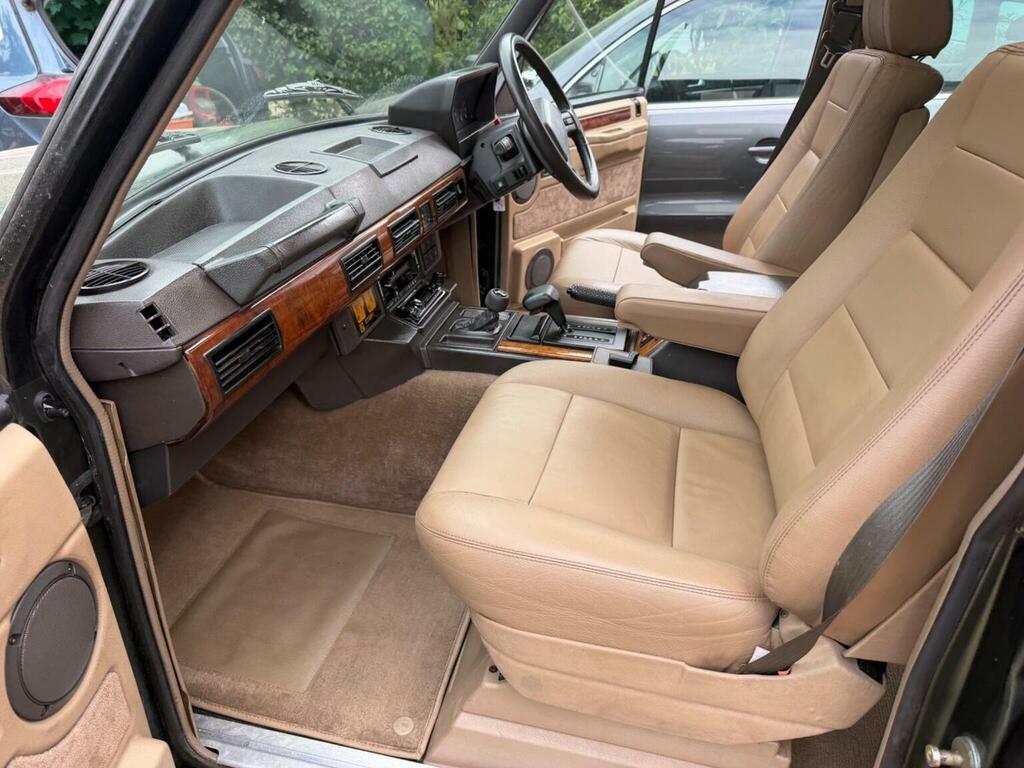 Land Rover Range Rover 2.5 White #35