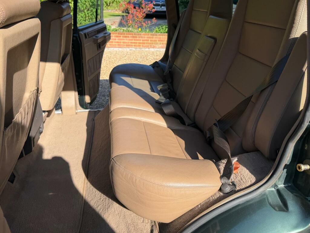 Land Rover Range Rover 2.5 White #40