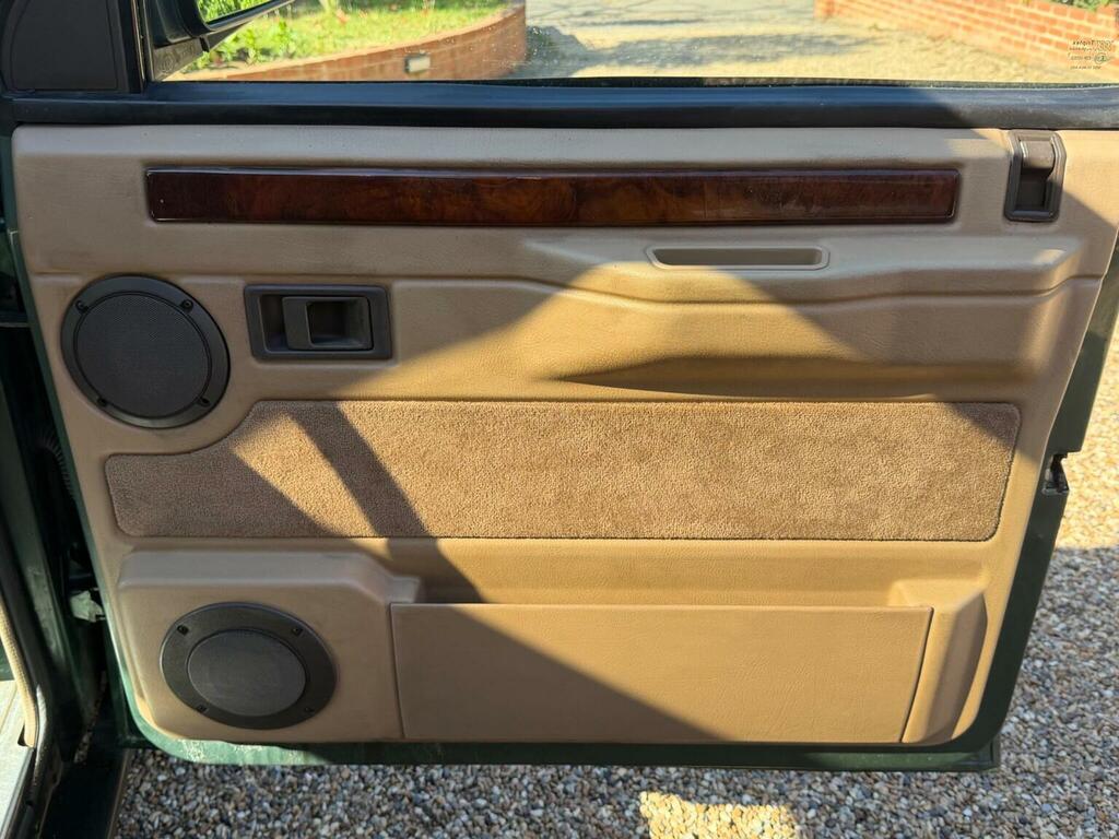 Land Rover Range Rover 2.5 White #46