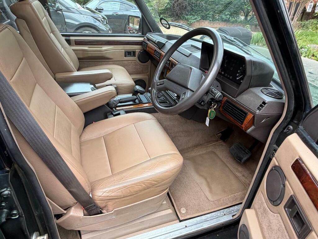Land Rover Range Rover 2.5 White #30