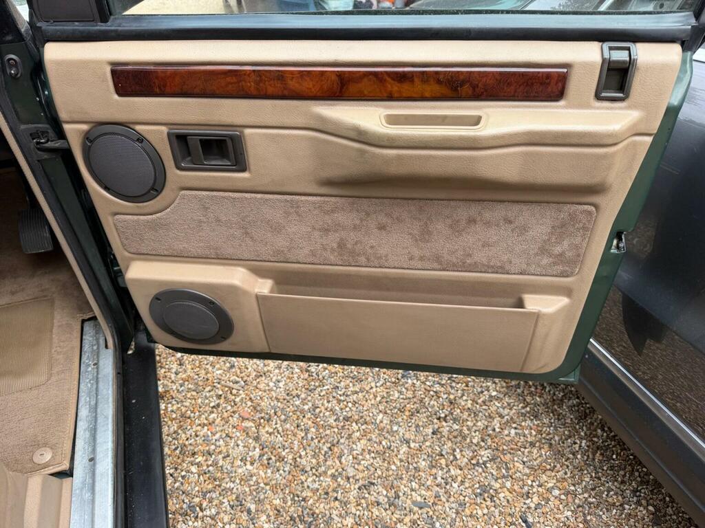 Land Rover Range Rover 2.5 White #32