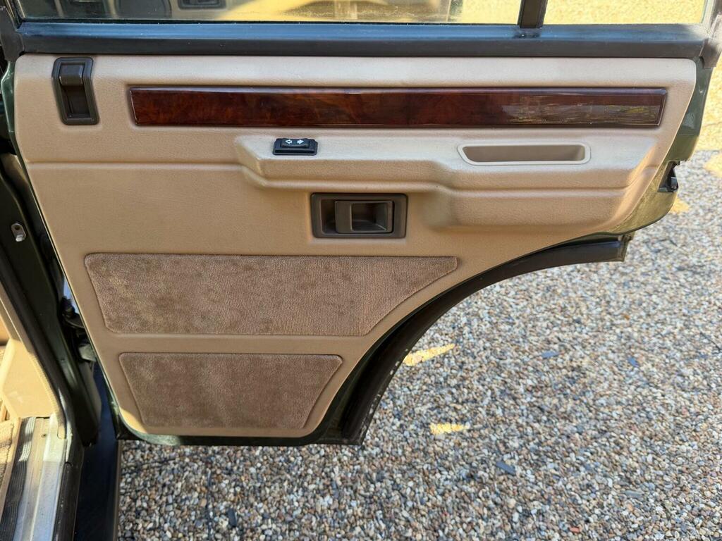 Land Rover Range Rover 2.5 White #42