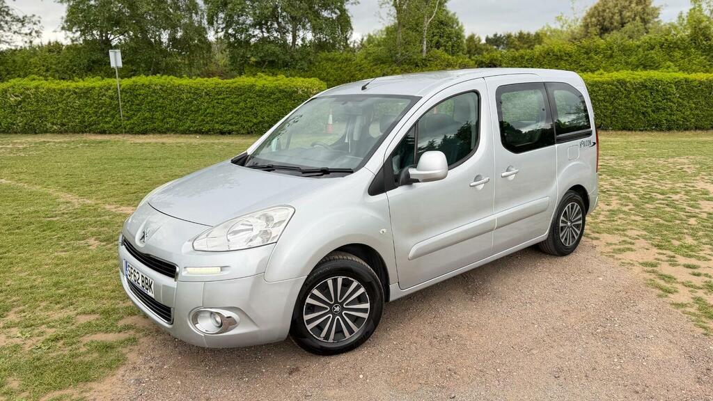 Peugeot Partner Tepee Mpv 1.6 Hdi Tepee S Egc Ss 201262 Silver