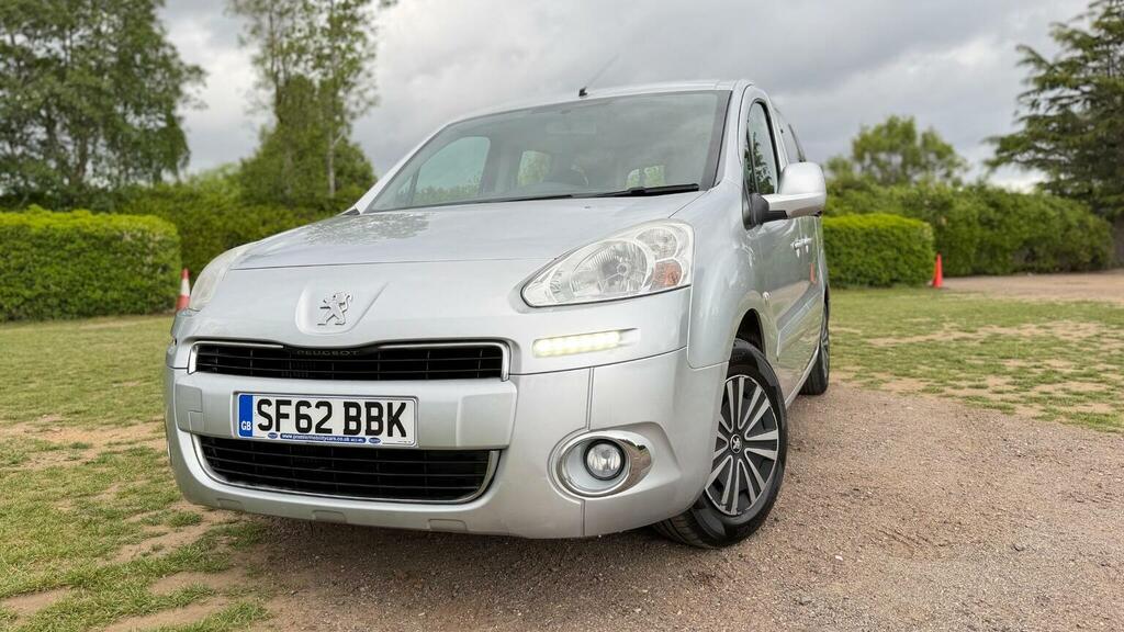 Peugeot Partner Tepee Mpv 1.6 Hdi Tepee S Egc Ss 201262 Silver #5