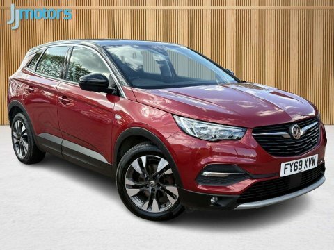 Vauxhall Grandland X 1.2 Turbo Sport Red