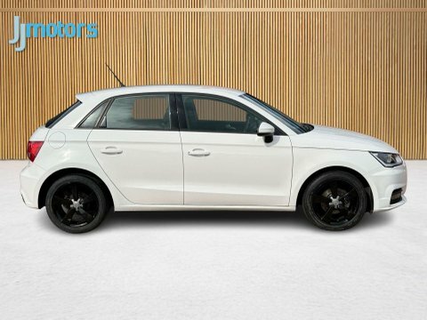 Audi A1 1.0 Tfsi Sport DA18XXN White #3