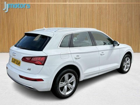 Audi Q5 2.0 Tdi Sport EJ67OLM White #4