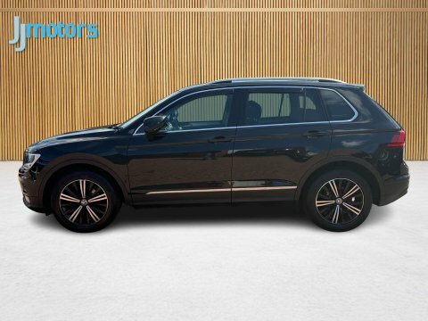 Volkswagen Tiguan 2.0 Tdi Se CA68UHB Black #4