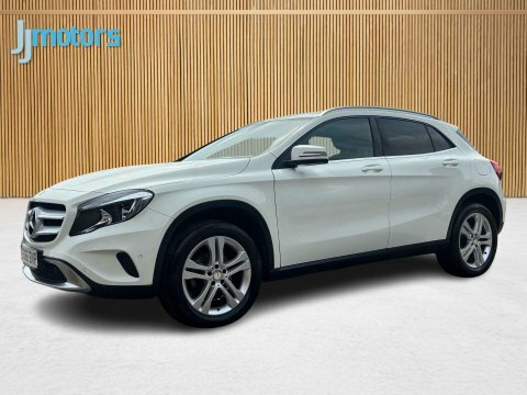 Mercedes-Benz GLA Class 1.6 Gla200 Sport EO66BVP White #5