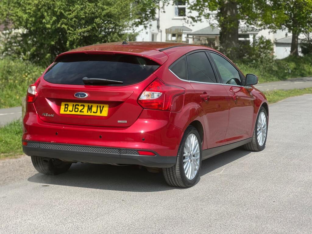 Ford Focus Zetec T BJ62MJV Red #6
