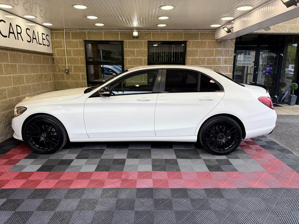 Mercedes-Benz C Class C220 Bluetec Se Executive GY64XNG White #5