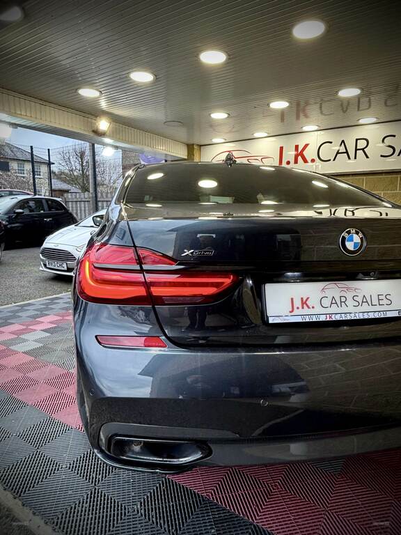 BMW 7 Series 730D Xdrive M Sport YA68LYF Grey #6
