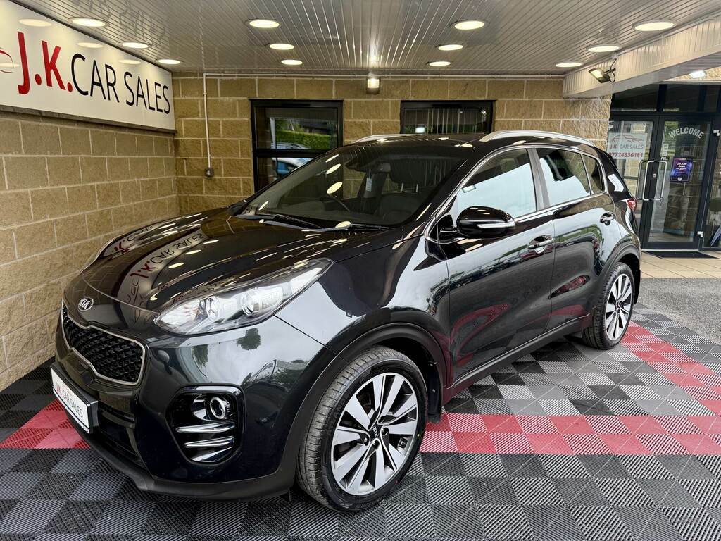 Kia Sportage 1.7 Crdi Isg 3 Panoramic Roof LF68CYJ Black #4
