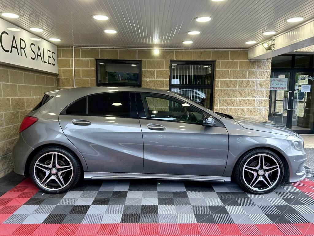 Mercedes-Benz A Class A200 Cdi Amg Night Edition KV65GRK Grey #3