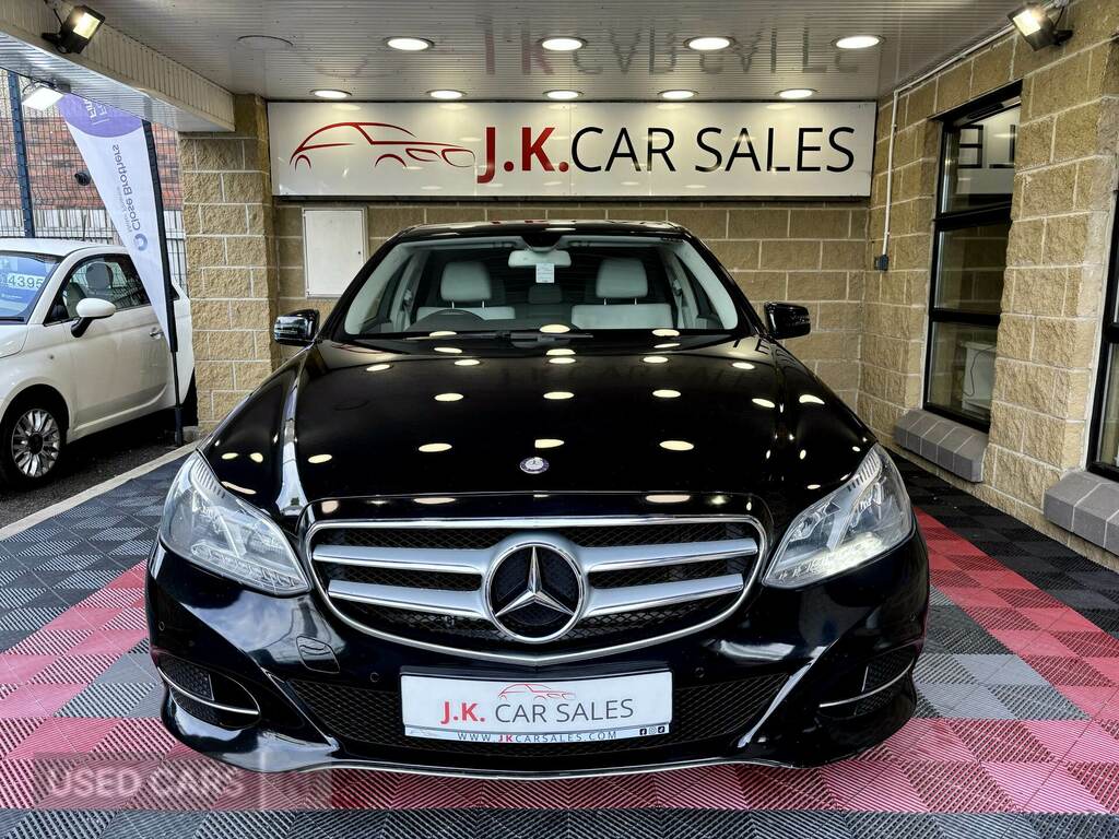 Mercedes-Benz E Class E350 Bluetec Amg Sport 7G-tronic SFZ5258 Black #3