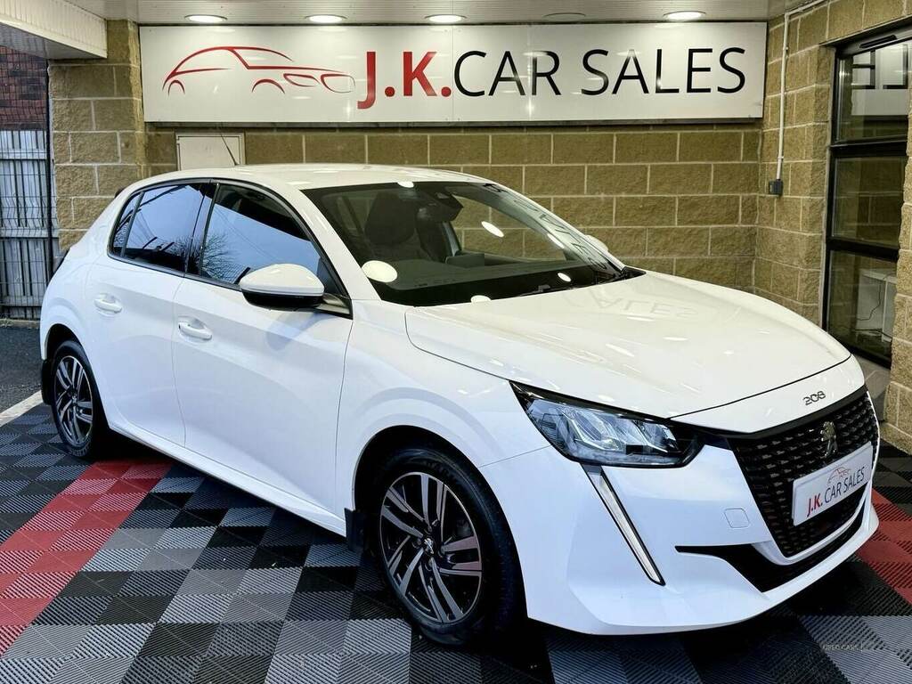 Peugeot 208 1.5 Bluehdi 100 Allure Premium White