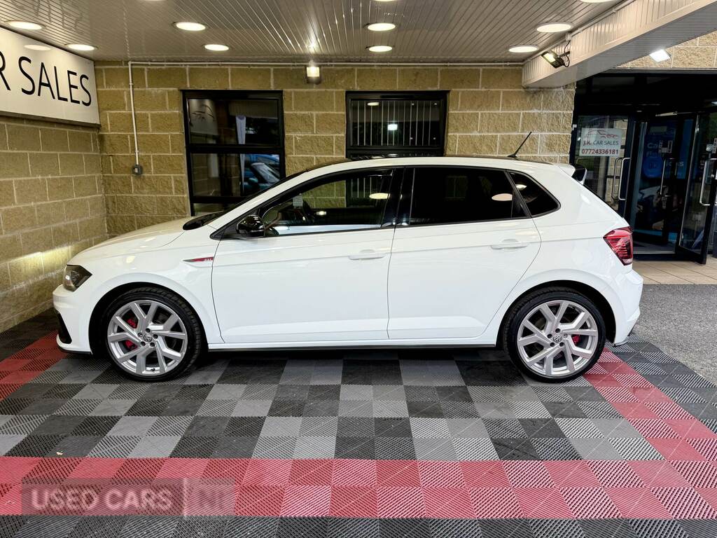 Volkswagen Polo 2.0 Tsi Gti Dsg NGZ6771 White #4