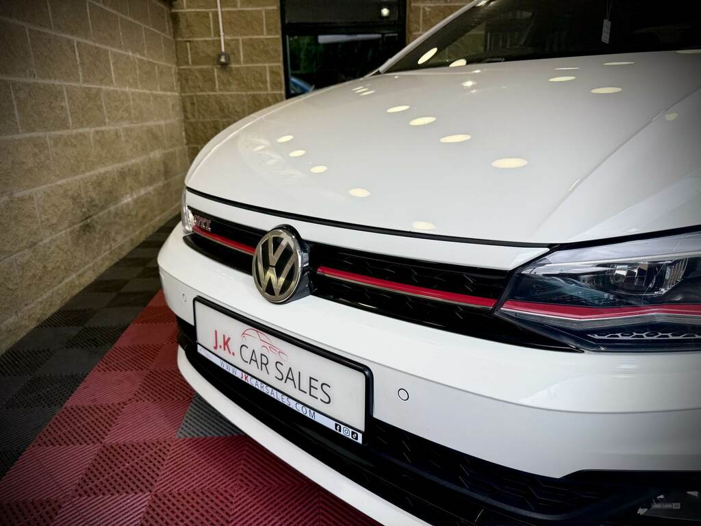Volkswagen Polo 2.0 Tsi Gti Dsg NGZ6771 White #6