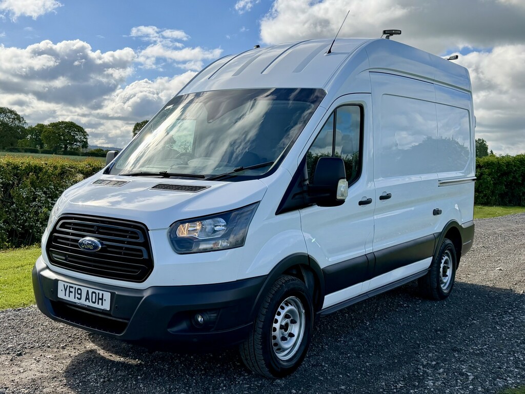 Ford Transit Custom 2.0 350 H3 Ecoblue Utility Spec 2019 YF19AOH White #2
