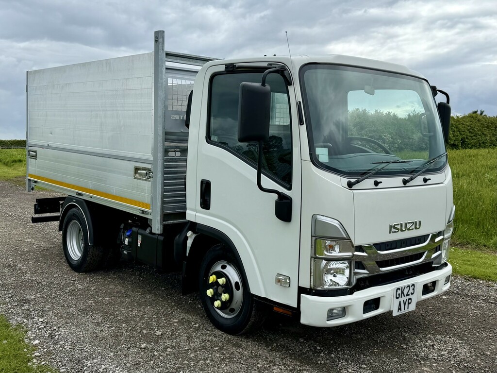 Isuzu 1.9 D N35 Arb Tipper 2023 GK23AYP White