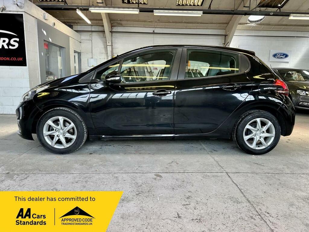 Peugeot 208 Hatchback 1.2 Puretech Active Euro 6 201616 YC16AKP Black #6