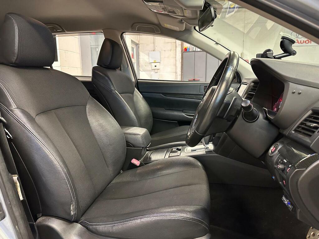 Subaru Legacy Estate White #55