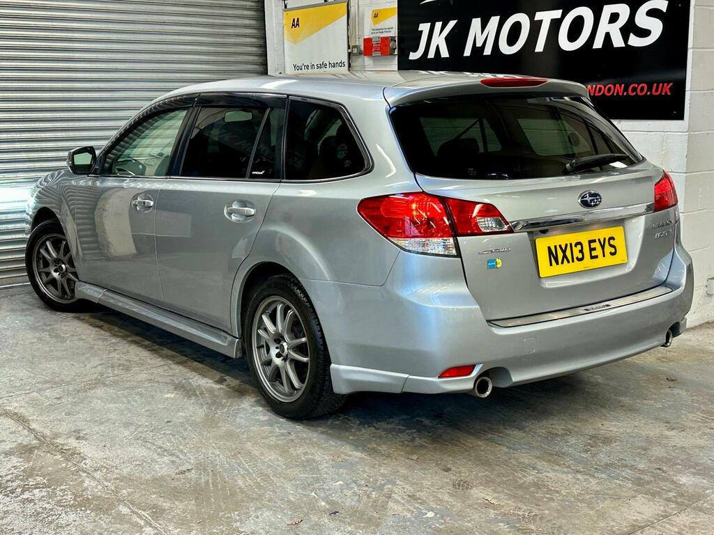 Subaru Legacy Estate White #40