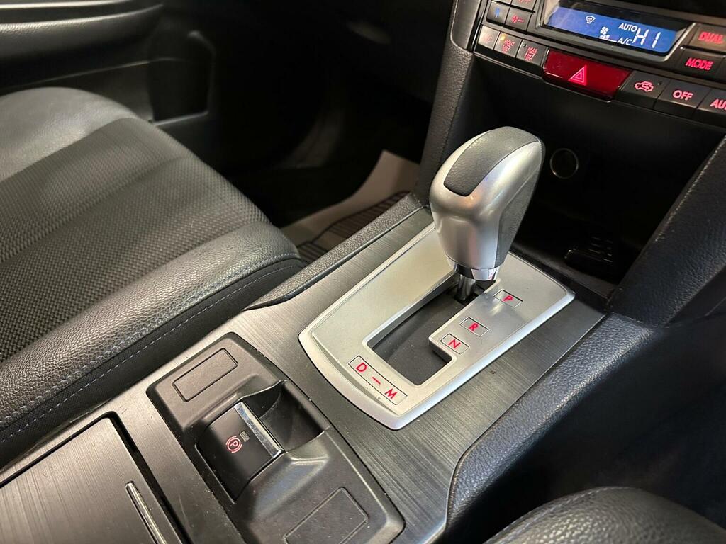 Subaru Legacy Estate White #60