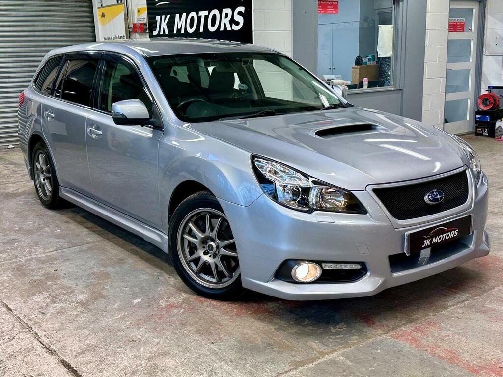Subaru Legacy Estate White #23