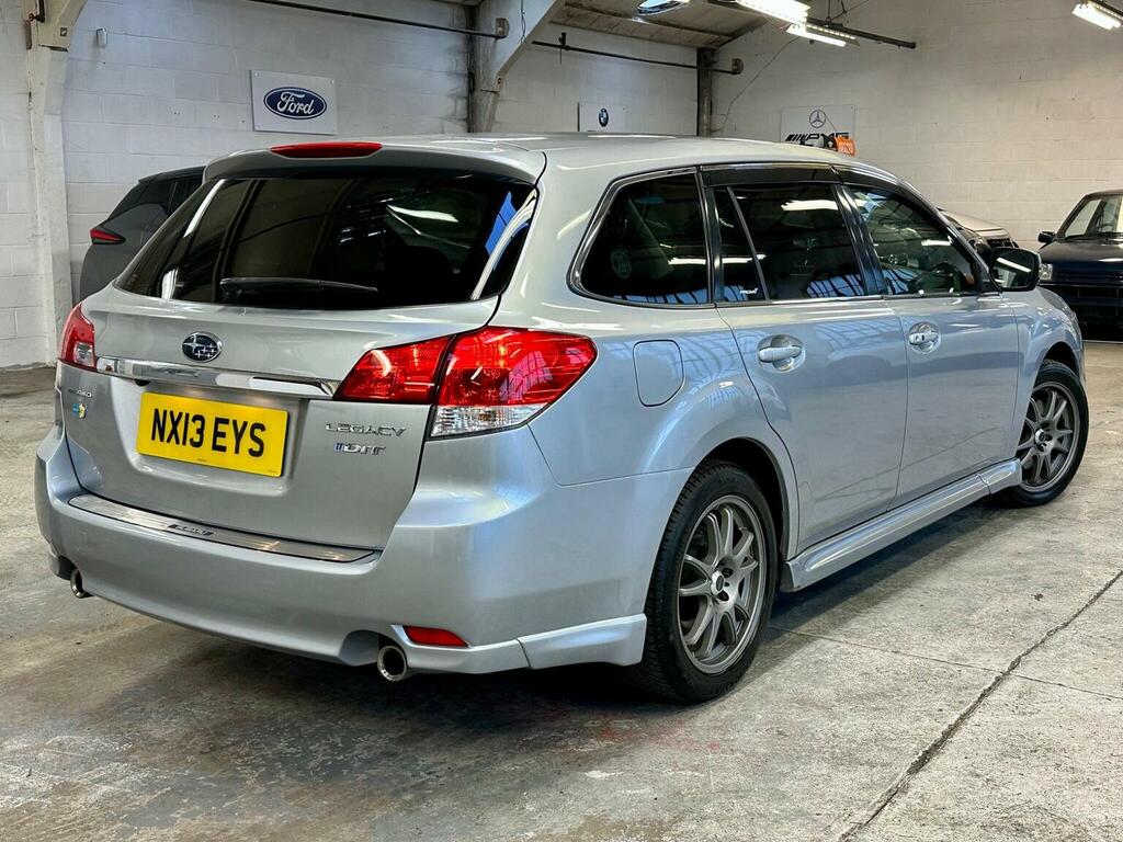 Subaru Legacy Estate White #16