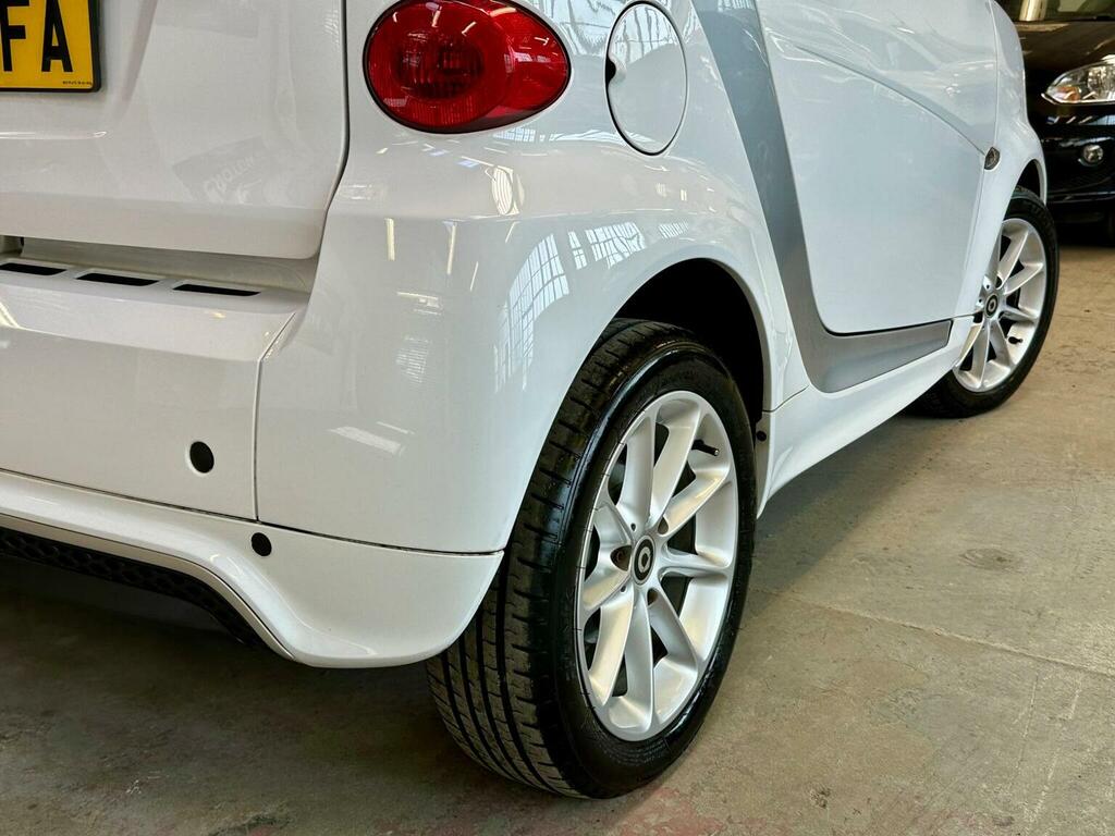Smart Fortwo Coupe 1.0 Mhd Passion Coupe Softtouch Euro 5 White #19