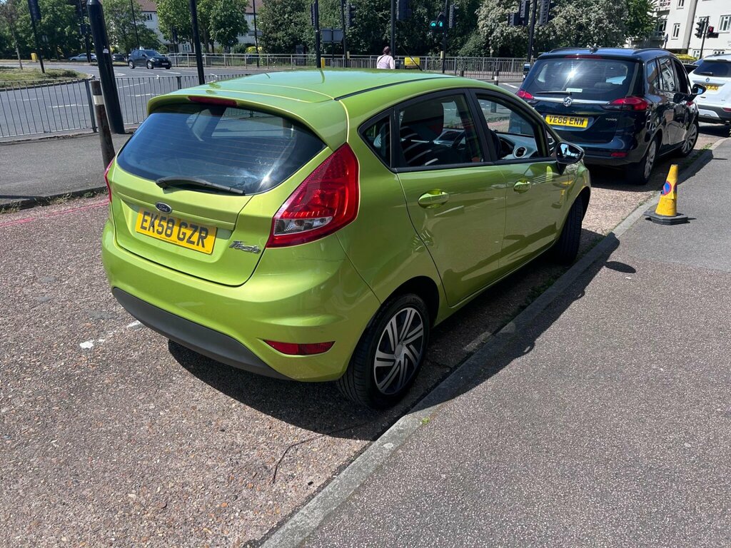 Ford Fiesta 1.25 Style EK58GZR Green #4