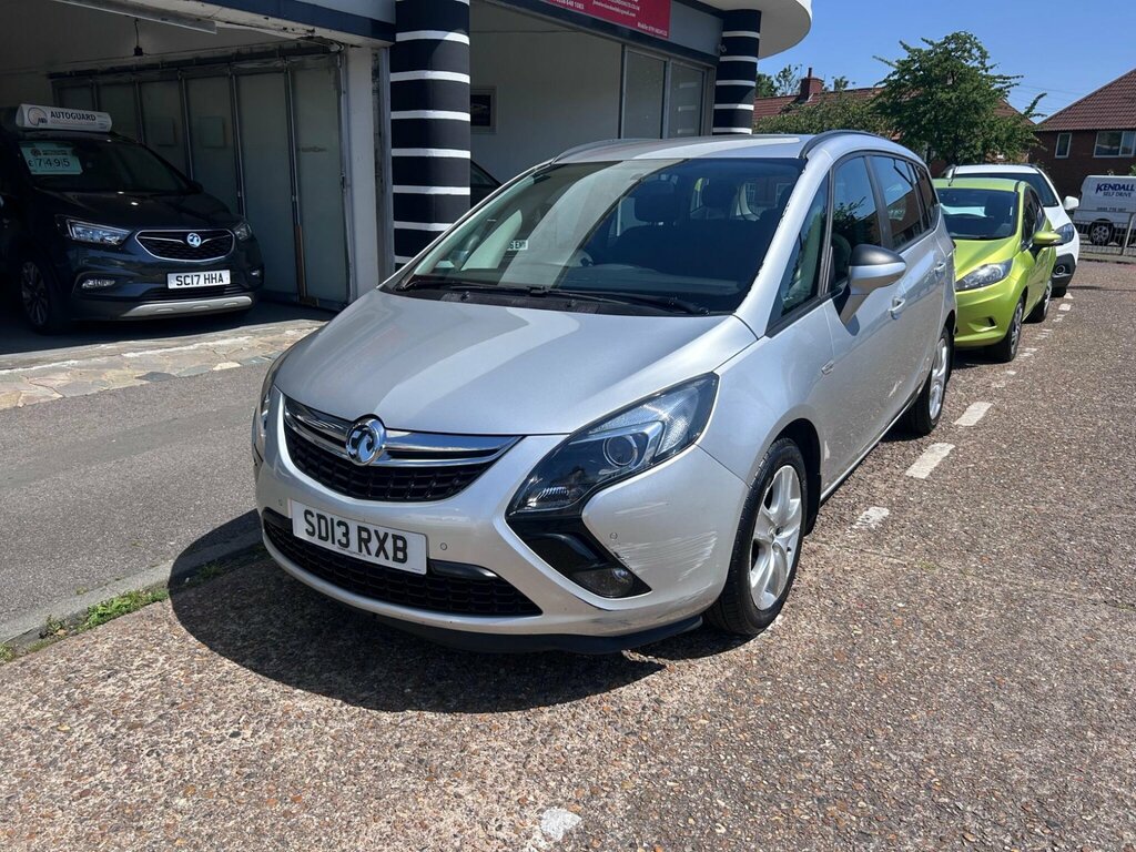 Vauxhall Zafira Tourer 1.8 16V Exclusiv Euro 5 Silver