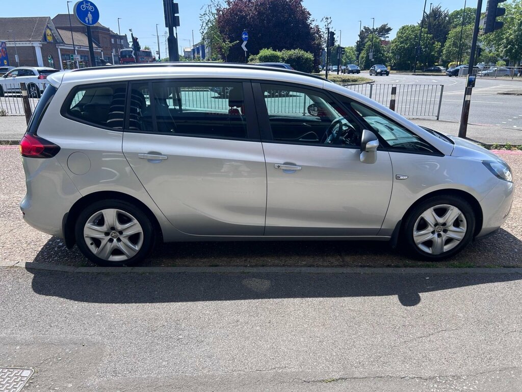 Vauxhall Zafira Tourer 1.8 16V Exclusiv Euro 5 SD13RXB Silver #5