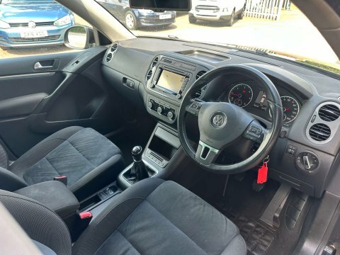 Volkswagen Tiguan 2.0 Tiguan Sport FV62OCS Black #4