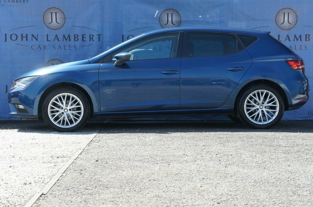 Seat Leon Tsi Se Hatchback Blue #2