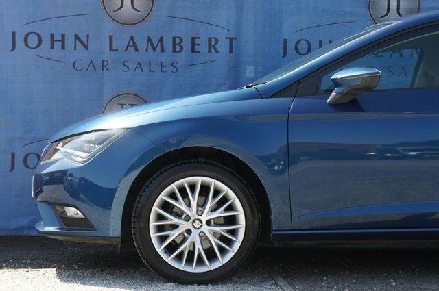 Seat Leon Tsi Se Hatchback Blue #4