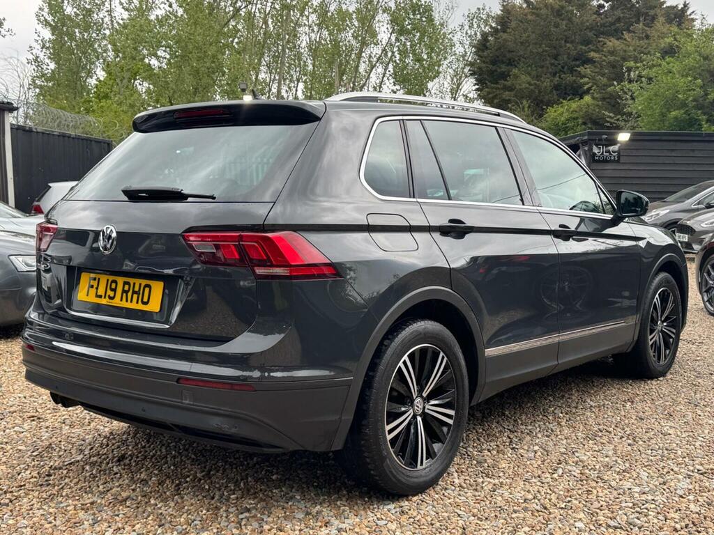 Volkswagen Tiguan Suv 1.5 Tsi Evo Se Euro 6 Ss 201919 FL19RHO Grey #2