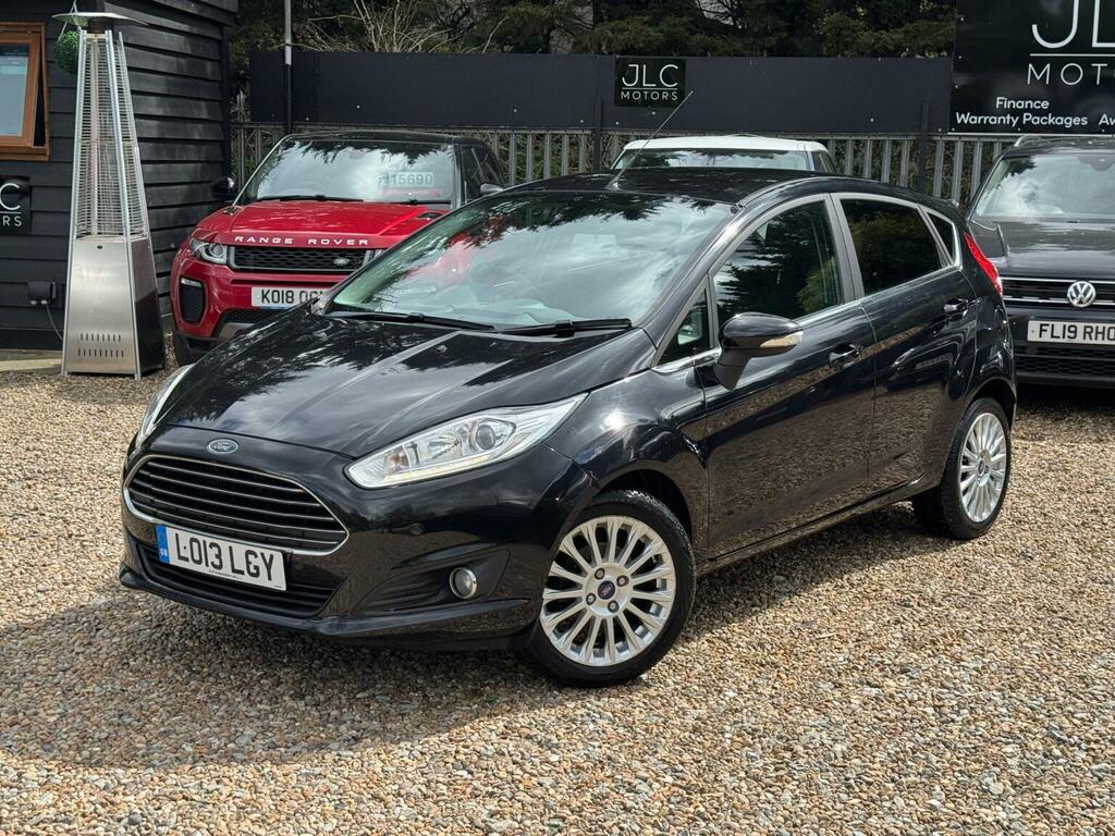 Ford Fiesta Hatchback 1.0T Ecoboost Titanium Euro 5 Ss LO13LGY Black #5