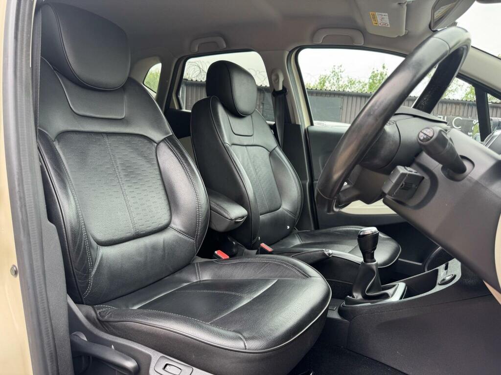 Renault Captur Suv 1.5 Dci Energy Gt Line Euro 6 Ss 2018 AP68AMX White #3